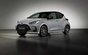 Toyota lança nova versão Yaris GR Sport 