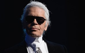 Bens de Karl Lagerfeld leiloados por mais de 10 milhões de euros