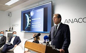 Anacom passa multas de 32 milhões desde 2012 mas só recupera 0,8% do valor