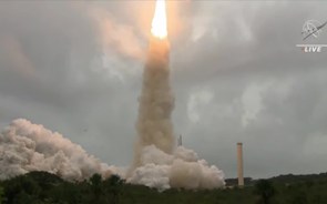 Telescópio espacial James Webb lançado
