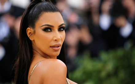 Kim Kardashian paga multa de 1,26 milhões após publicidade cripto