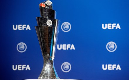 UEFA quer “bazuca” para clubes a disparar já na primavera