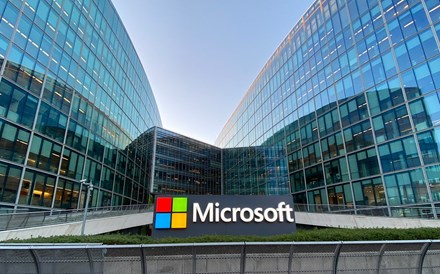 Microsoft prepara-se para cortar milhares de postos de trabalho