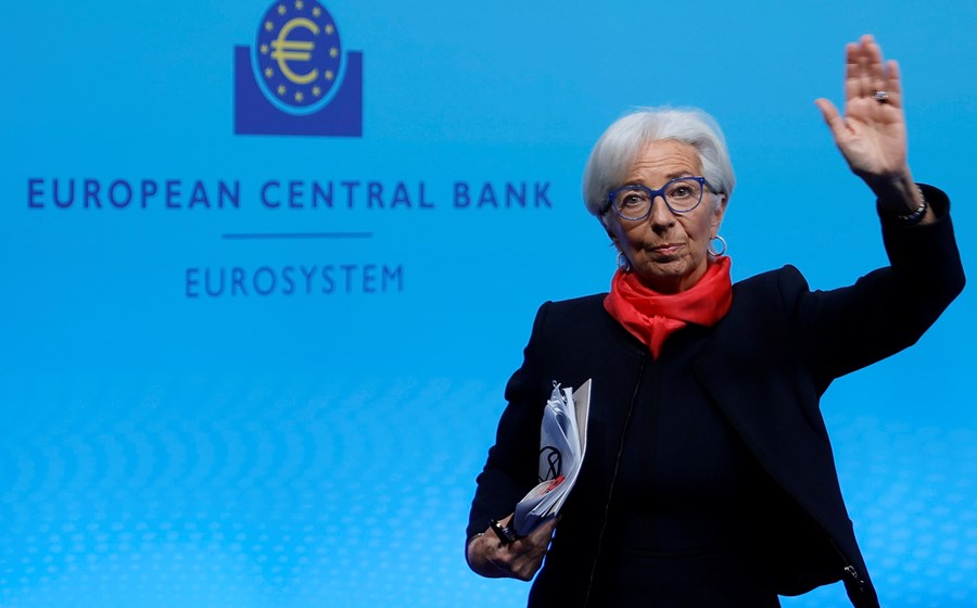 Christine Lagarde, presidente do Banco Central Europeu, frisou que estará atenta aos dados e que as decisões mantêm flexibilidade na política.