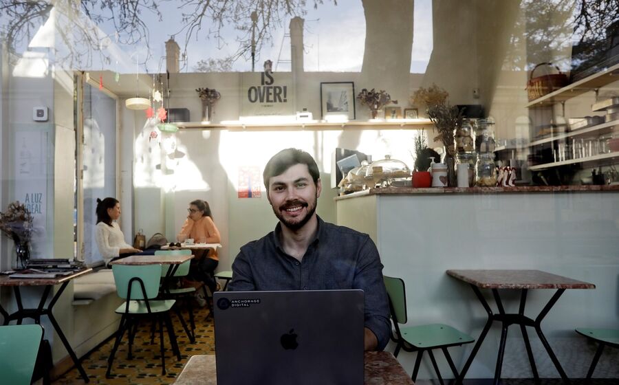Diogo Mónica, Anchorage
