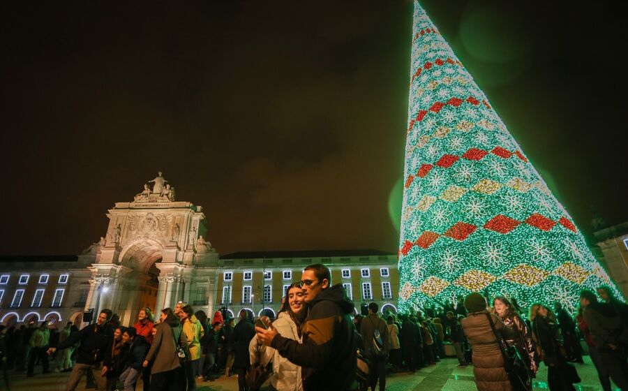 lisboa, terreiro do paço, praça do comércio, festejos fim de ano, natal
