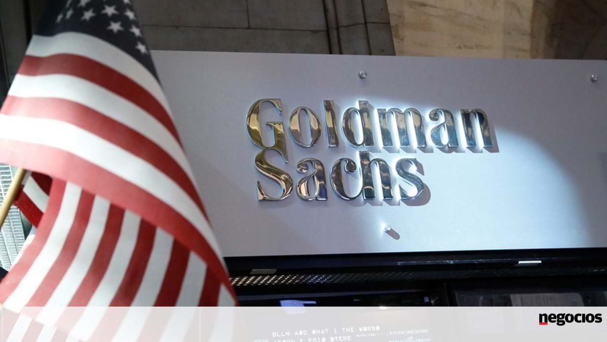 Horrible y brutal: Goldman da media hora para irse a trabajadores despedidos