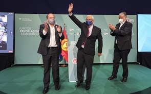 Costa critica 'aventuras da direita' de confiar contribuições sociais a mercados financeiros 
