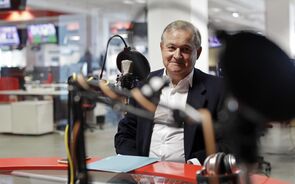 Sampaio e Mello professor de finanças