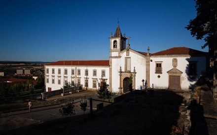 Construtora de Setúbal arrematou igreja leiloada em Bragança