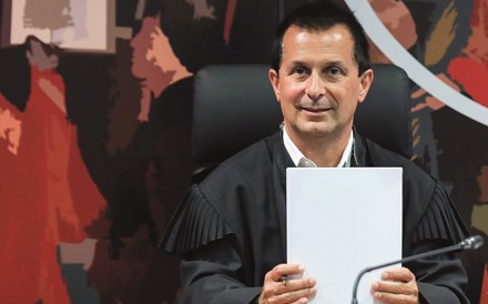 Saúde de juiz Ivo Rosa adia instrução do processo BES para 29 de março