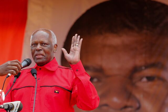 O reverencialismo deixou as suas marcas em Angola