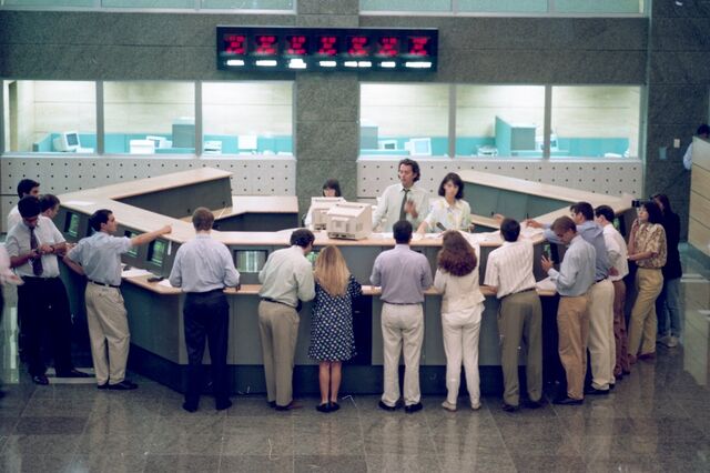 Mais atrativa e internacional, bolsa ainda enfrenta problema de escala