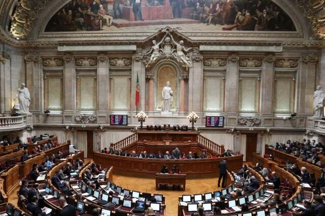 O que querem os partidos colocar na agenda quando voltarem de férias?