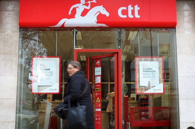 CTT  'vão deixar de vender raspadinhas', anuncia João Galamba