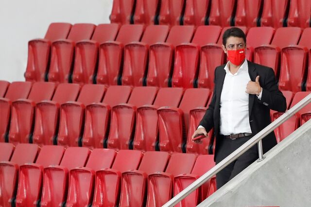 CMVM questiona Benfica sobre novo administrador