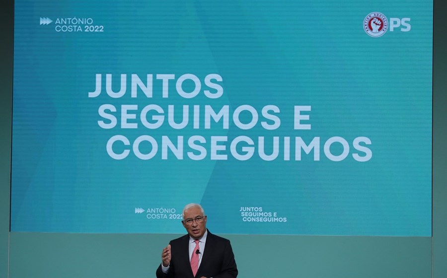 O secretário-geral do PS apresentou as linhas gerais do programa eleitoral que deixou cair algumas medidas emblemáticas e polémicas.