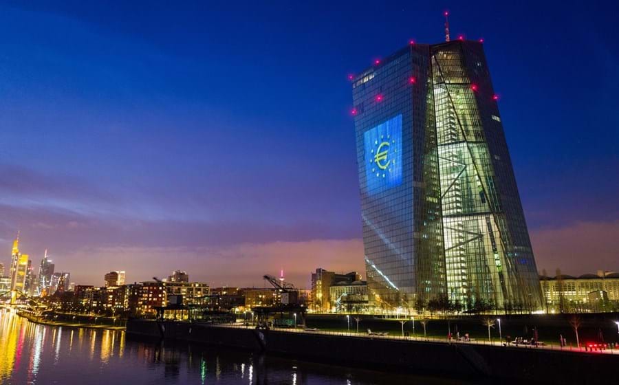 Possível pressão para que os juros subam por parte do Banco Central Europeu é uma má notícia para a economia nacional.