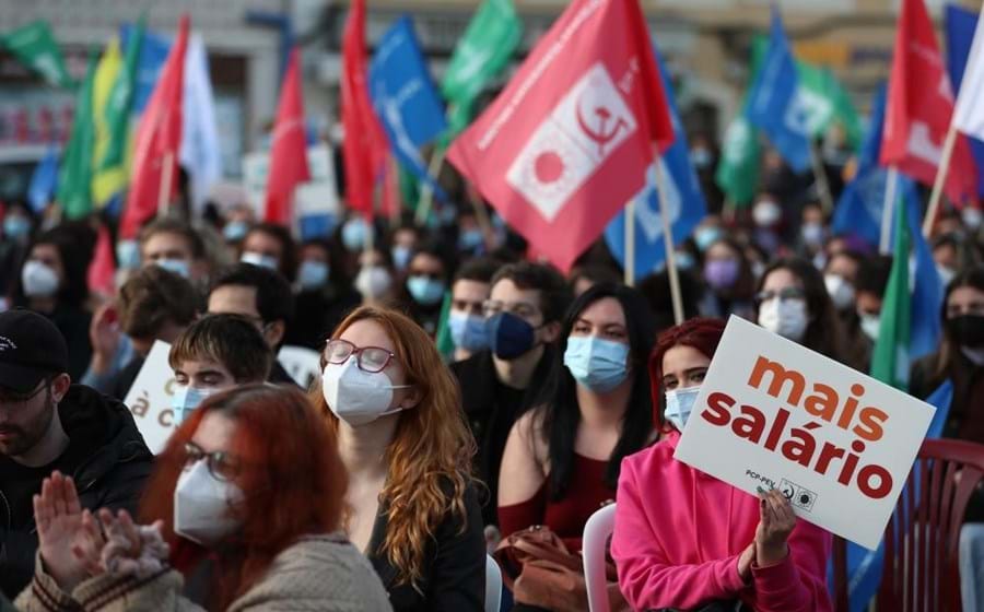 Ação de campanha do Partido Comunista Português (PCP) para as eleições legislativas 2022, entre o Largo do Intendente e o Largo da Graça. em Lisboa, 23 de janeiro de 2022.