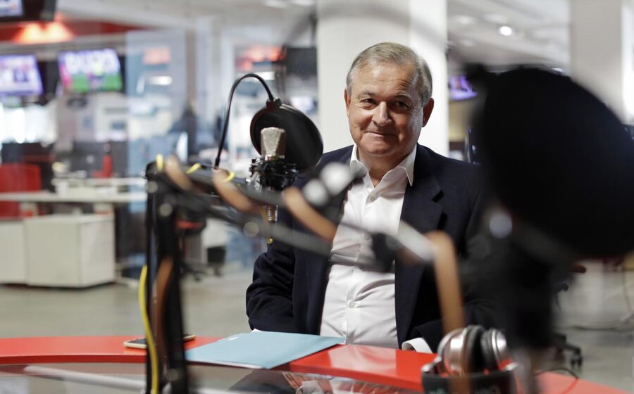 Sampaio e Mello professor de finanças