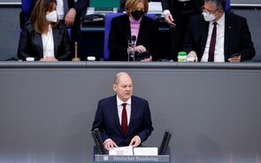 Europa não pode permitir que Putin ganhe a guerra, diz Olaf Scholz