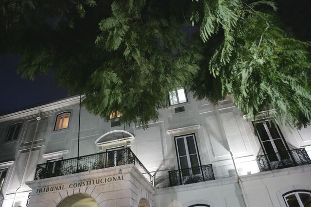 Governo quer bastonários a entregar declaração de rendimentos no TC 