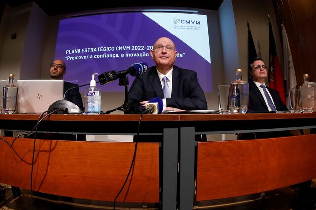 CMVM chama Governo a ajudar a dinamizar mercado