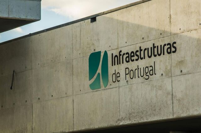 Moody's  mantém rating das Infraestruturas de Portugal dois níveis acima de 'lixo'