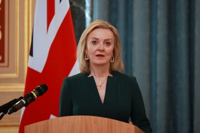 Reino Unido: Truss promete romper com a 'ortodoxia fiscal'