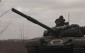 Há tropas russas que se renderam ou sabotaram os seus veículos
