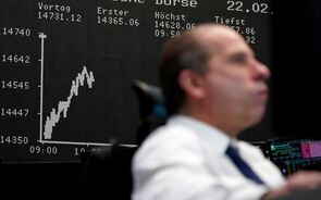 Bolsas europeias sobem mas semana é negativa