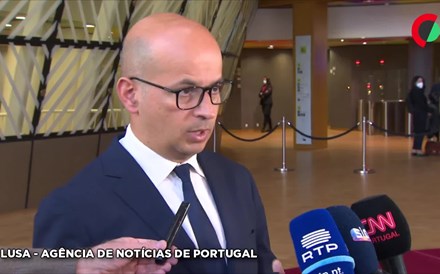 Leão defende em Bruxelas que reposição de regras orçamentais em 2023 deve ser “repensada” 