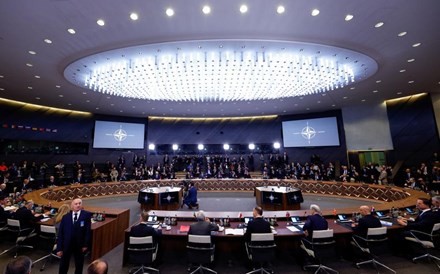 Finlândia confirma que vai apresentar pedido de adesão 'sem demora' à NATO