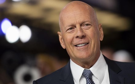 Bruce Willis deixa de representar por questões de saúde