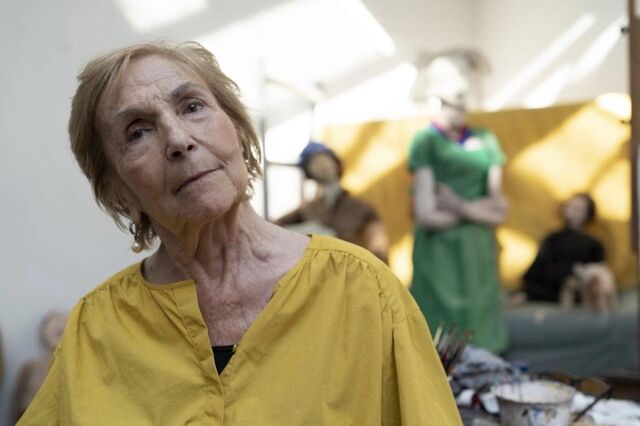 Quadro de Paula Rego vendido por meio milhão de euros em Londres