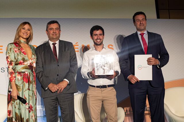 Smart Trap de olho  nas pragas, doenças  e em fontes de investimento