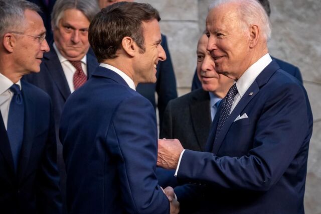 Macron demarca-se do tom de Biden sobre Putin