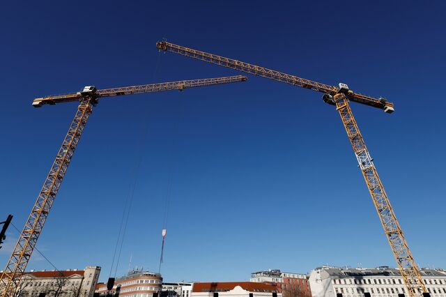 Construtoras vão poder rever preços de obras se custos aumentarem 20%