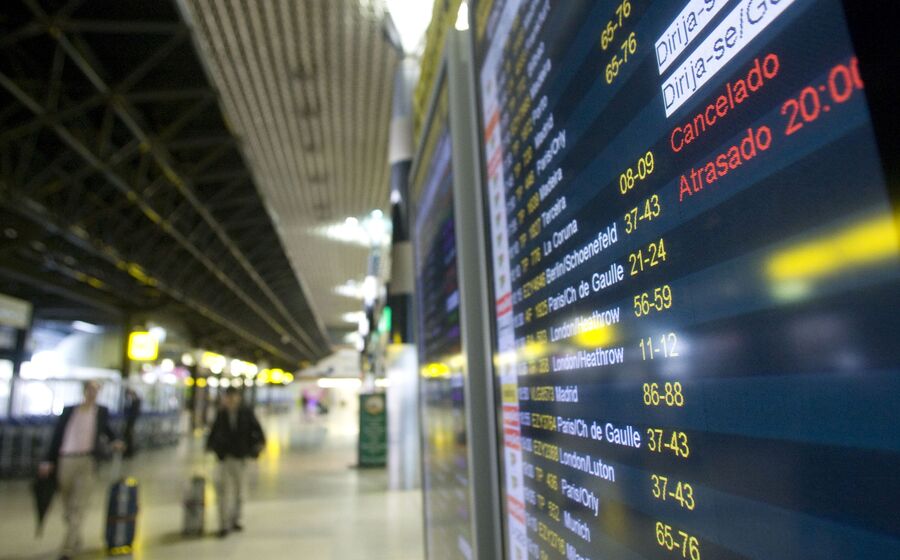 aeroporto, voos cancelados