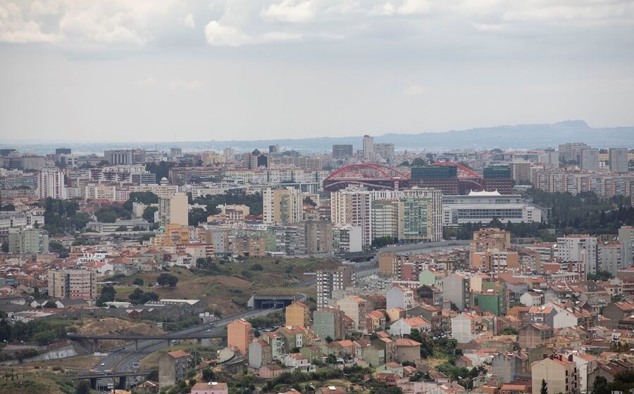 casas habitacao predios imobiliario lisboa
