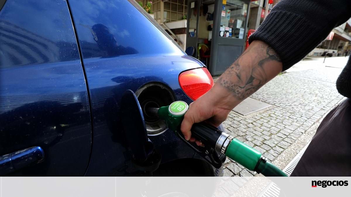 Fuel becomes cheaper.  4.5 cents less on diesel and 2 cents on petrol – energy
