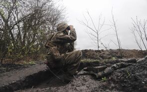 Kiev: 'Moscovo fala sobre Terceira Guerra Mundial porque sente que está a perder na Ucrânia'