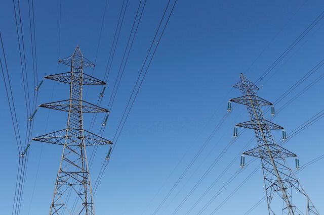 Importação de energia elétrica atinge 'valor mais alto de sempre' até maio