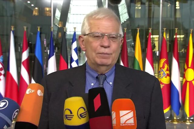 Ucrânia: UE defende envio de armas para Kiev e mais sanções contra a Rússia 