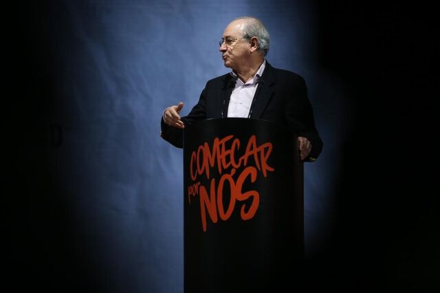 Rui Rio insta JSD a combater endividamento do país e cultura 'antirreformista' do PS