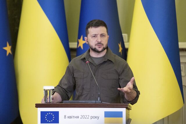 Rússia quer controlar 'vasta área' de Varsóvia a Sófia, acusa Zelenskiy 