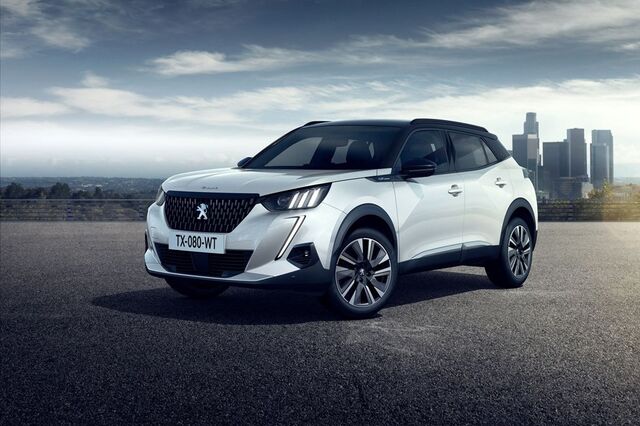 Peugeot faz a 'dobradinha' nos modelos mais vendidos até março. Veja os 50 carros preferidos dos portugueses