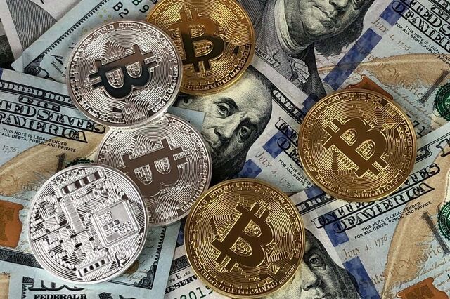 Pagar um café com bitcoin? Função 'cash' pode morrer na praia, diz Morgan Stanley