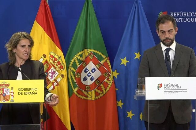 Bruxelas aceita que Portugal e Espanha limitem preço médio do gás a 50 euros por MWh