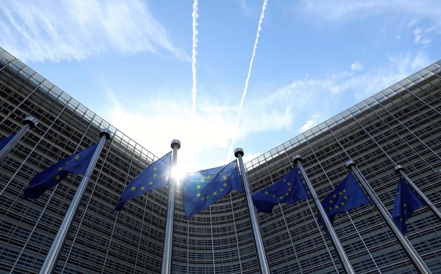 A Comissão Europeia propõe redirecionar dez mil milhões de euros do React-EU que ainda estão disponíveis.